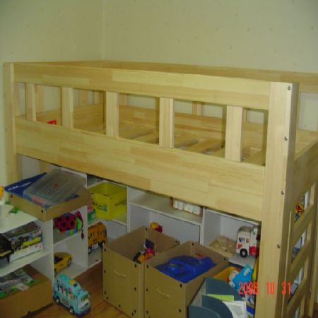 집성목을 이용한 2층 침대
