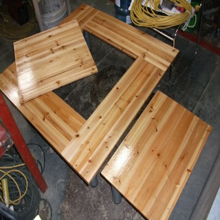 캠핑화로테이블