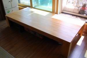 이 것도 아니고 저 것도 아니고.....