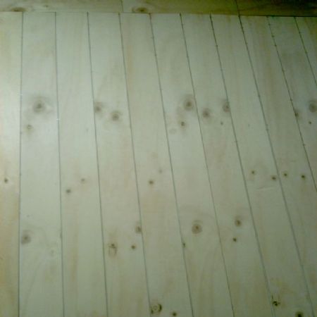 미송합판으로 벽면 꾸미기