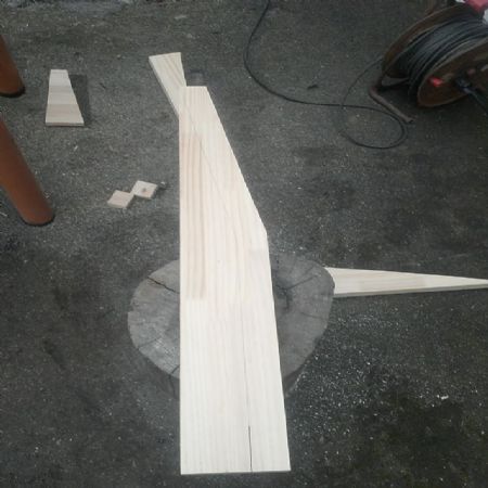 소나무 30mm로 의자만들기에 도전해봤습니다.