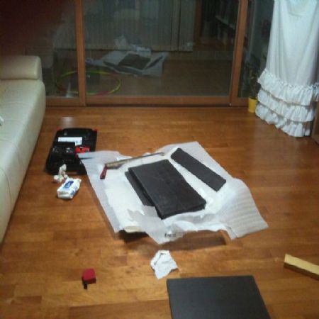 코딩합판으로 만든 TV 테이블