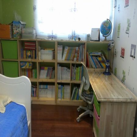 삼나무를 이용한 아이 책장과 책상만들기