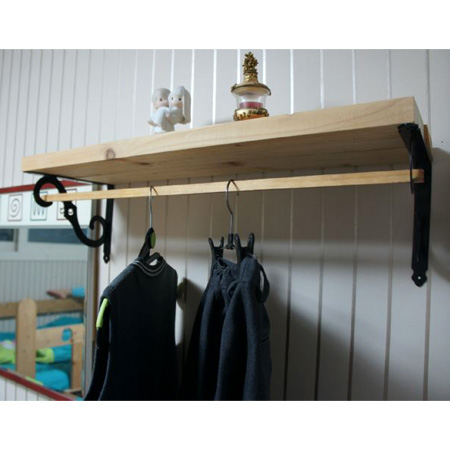 까치발로만든 옷걸이 & 선반