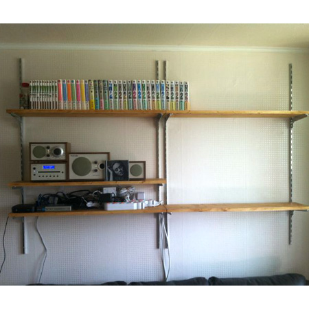 스프러스 집성목으로 만든 찬넬 선반