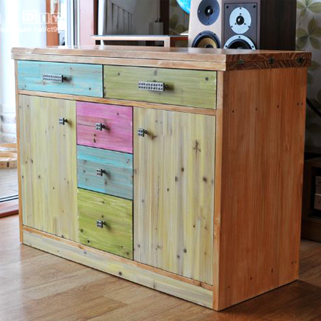 주방 수납장 겸 작업대...