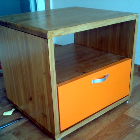 초짜 화장대를 완성했습니다.