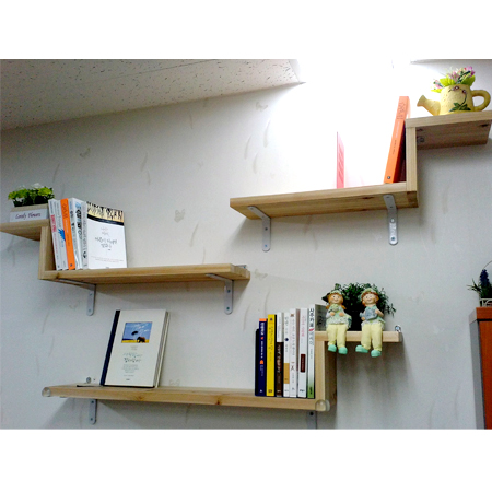 회의실 벽면을 인테리어 책장으로~