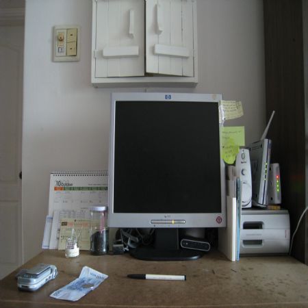 모니터 수납겸 장식장