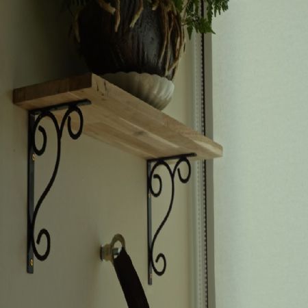 베란다 벽에 화분받침용 선반 달기