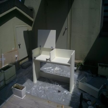 MDF로 만든 화장대겸 책상