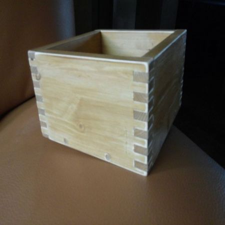 리모컨 수납함? 화분??