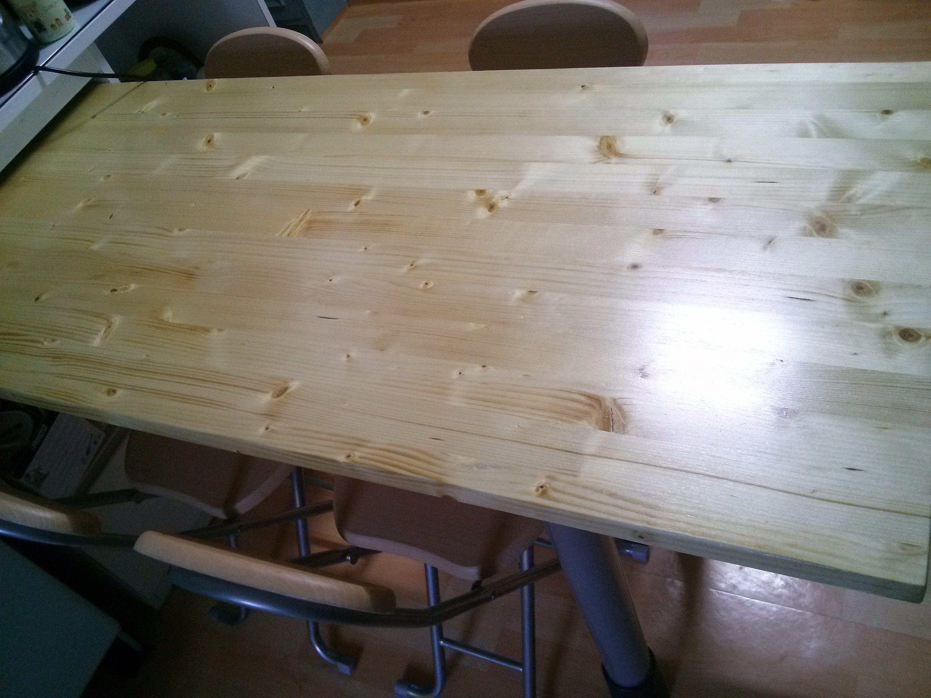 스프러스 집성목으로 만든 식탁~