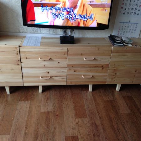 삼나무 집성목으로 거실 하부장 만들기
