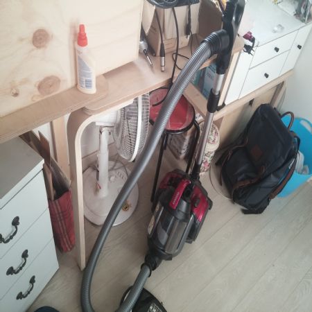 간단한 책상 만들기 입니다!