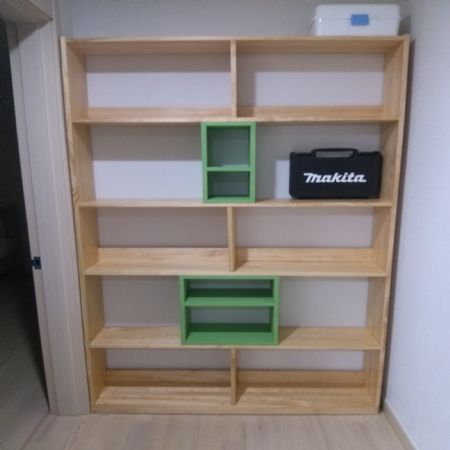 처음으로 내손으로 만든 책장