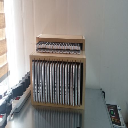 스마트패드 거치대