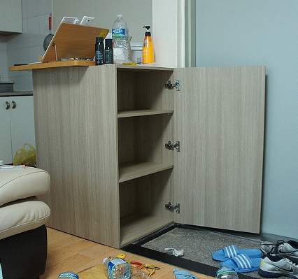 스탠딩 작업대 겸 신발장