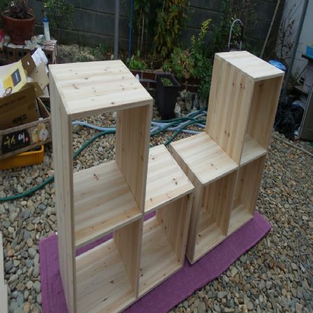 삼나무로 만든 공간박스