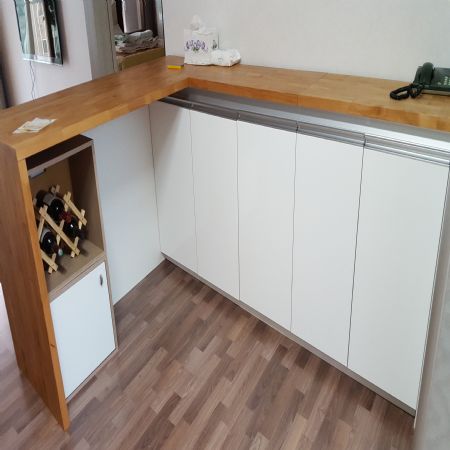 엘더와 코팅합판을 이용한 홈바 만들기