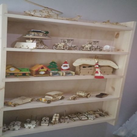 집성목으로 만든 미니어쳐 보관함