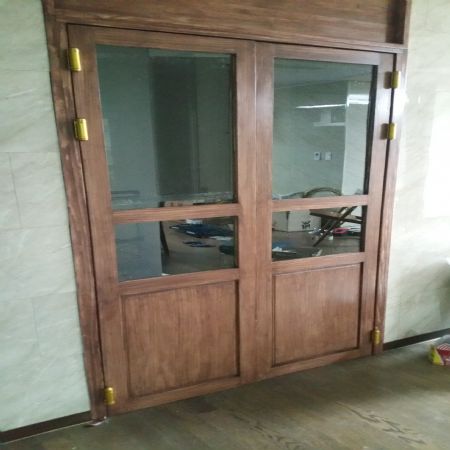 웨스턴 스윙도어 중문