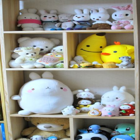 집성목으로 만든 인형 아파트