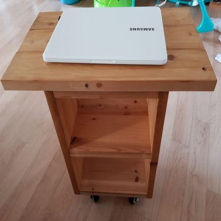 미니테이블에 날개를 달아줘써요