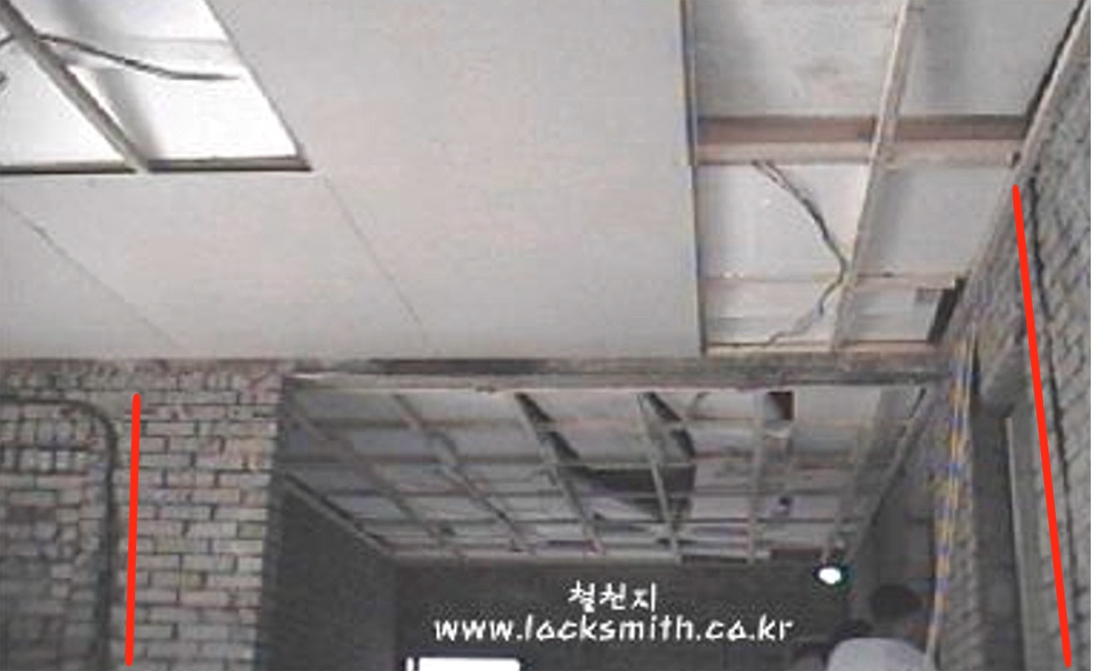 DIY21701.jpg (169084 bytes)