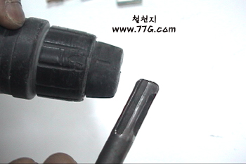 DIY28101.jpg (47975 bytes)