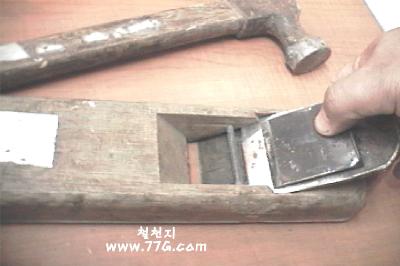 diy21904.jpg (15536 bytes)