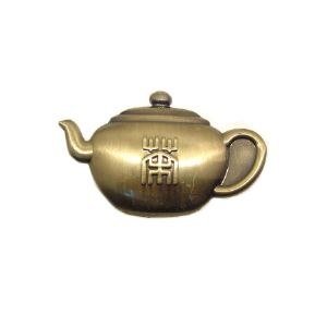 브론즈 주전자 장식