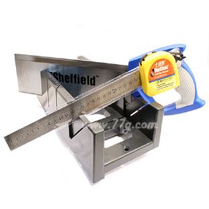 몰딩,각목 절단보조대,톱,자,,줄자 세트(마이터 박스)