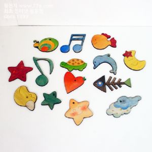 모빌 조각 재료