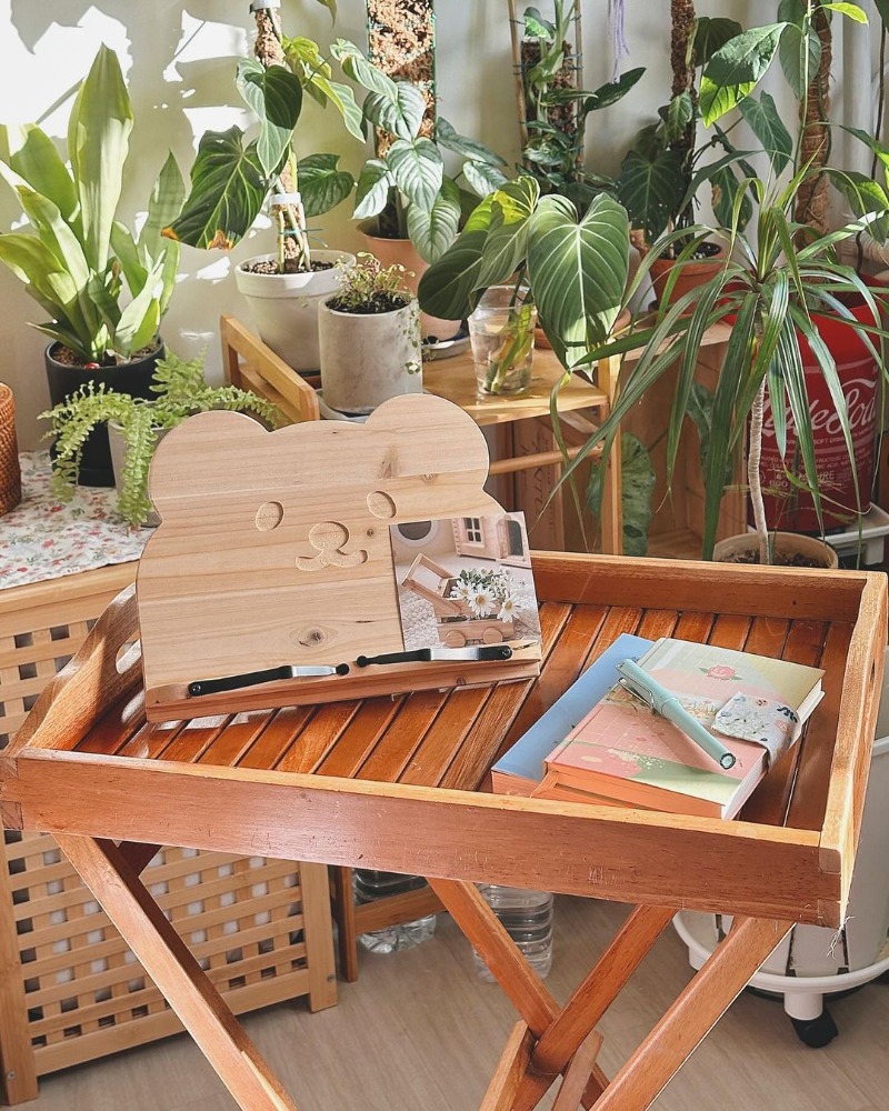 제품제공_+내+손으로+직접+만들어본다는+게+의미가+있는+거+같아요.+목공이라는+게+전문적으로+한다치면+많은+노력이+필요하겠지만간단한+소품을+전문가의+힘을+빌려+이렇게+간단하게나마+만들어볼+수+있어서+좋아요.+철천지목공은+간단한+소품들을+나무로+만들+수+있게+키트로+판매되고+있는데요.보호자가+같이한다면+아이들에게도+좋은+체험학습이+되고,+저같이+사부작러들에게는+쉽고+짧은 (1).jpg