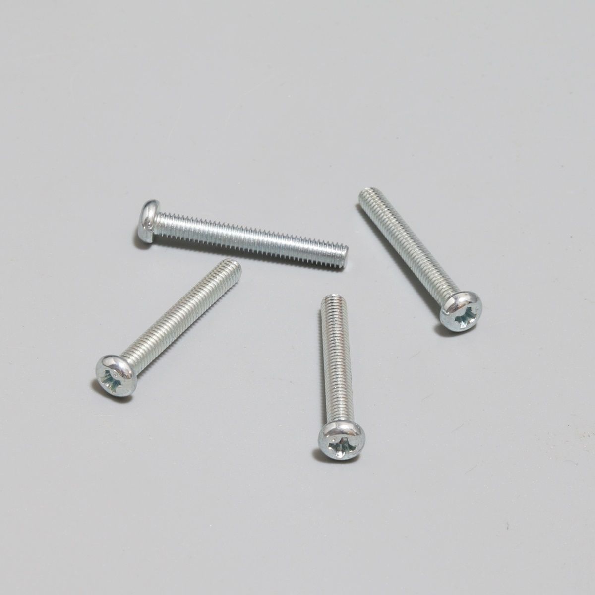 4mmX30mm 볼트너트(둥근머리) 1