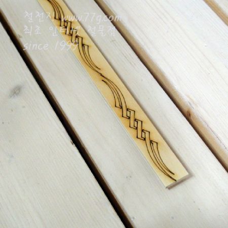 나무 몰딩 시크 미송합판 800x18x5mm 1