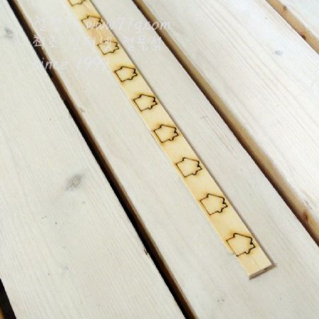 나무 몰딩 하우스 미송합판 800x18x5mm 1