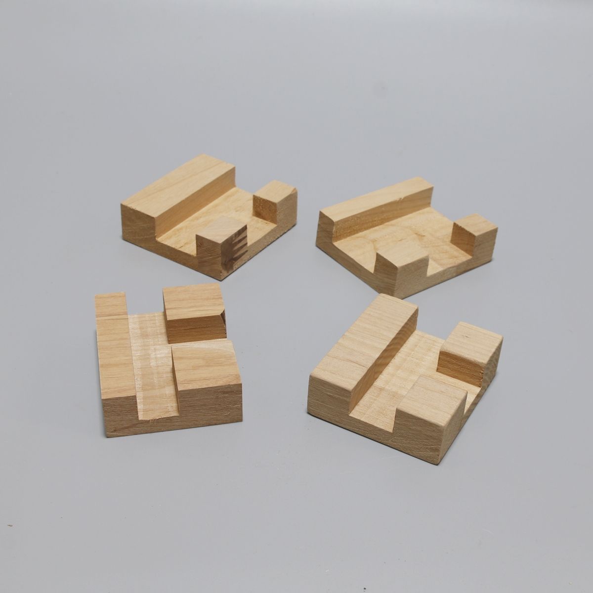 초보자용 DIY 가구 조립지그 24mm*24mm(4개 셋트) 1