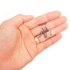 소품용 사각못 흑색 1X13mm 100g(약 500개) 2